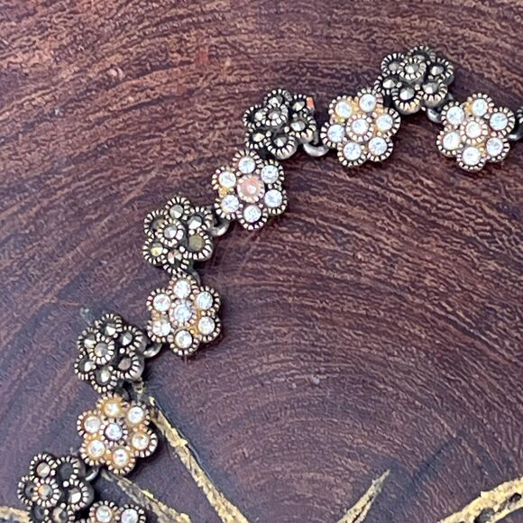 Marcasite Floral Link Bracelet in Sterling Silver Jewelry Gift - Picture 6 of 9